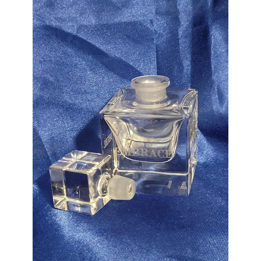 Vera Wang for Wedgwood Lyric Perfume Bottle Glass Crystal